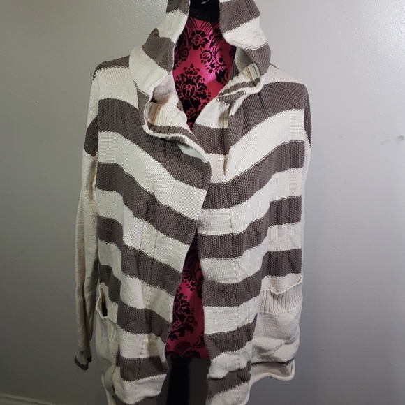 3💝 for $25 Gap Body Hooded Cardigan - Picture 1 of 6